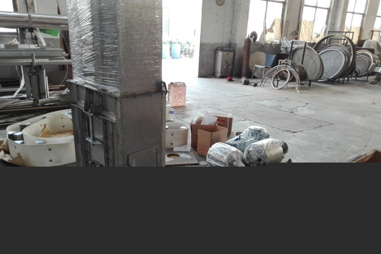 小型提升機